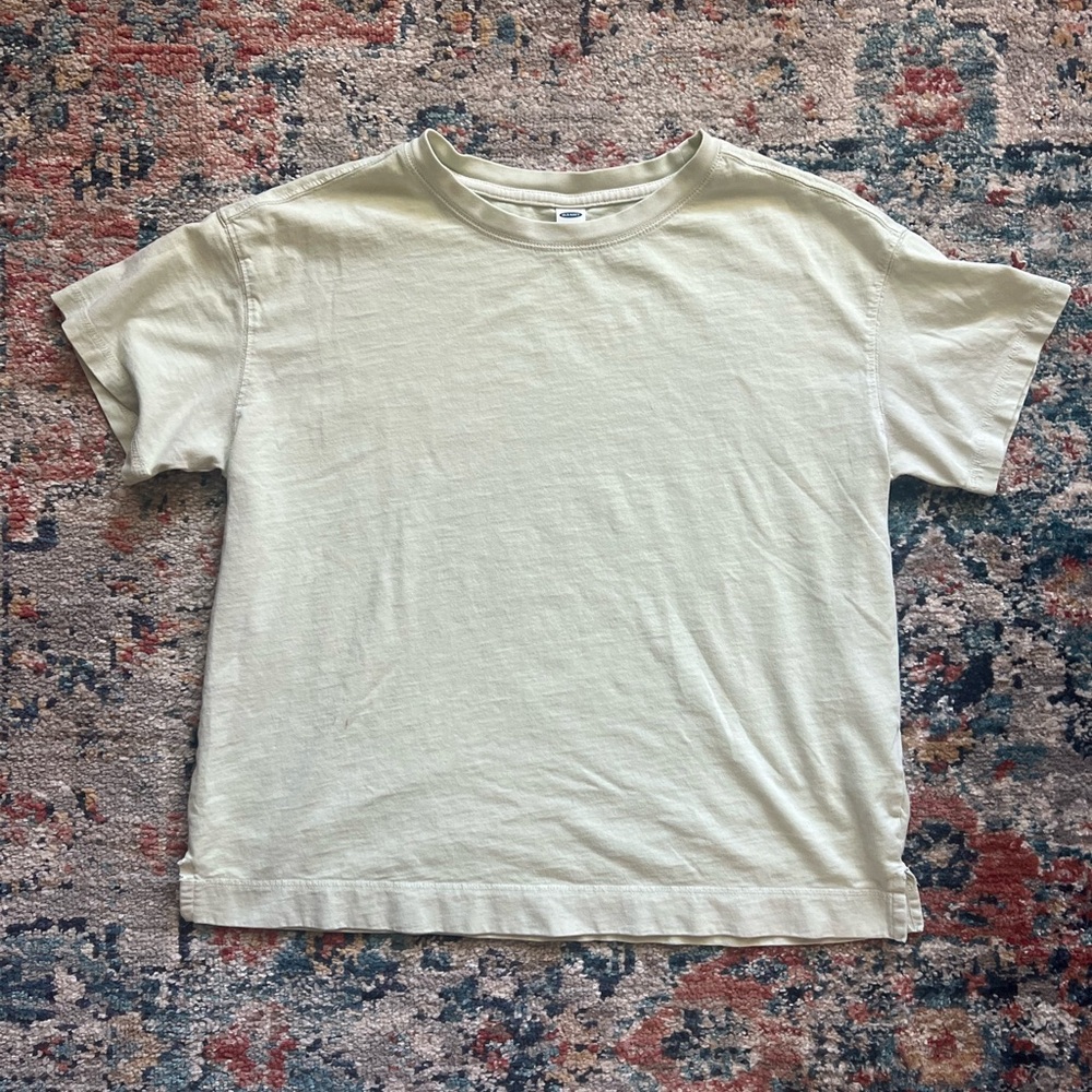 Old Navy Light Green T-Shirt Size Small